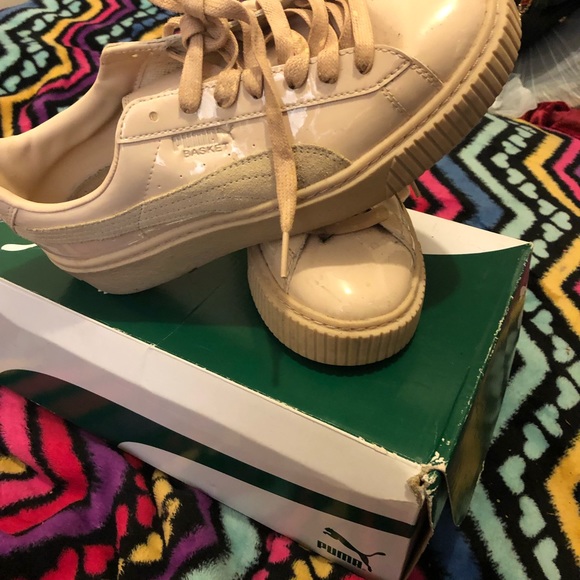 Pumas size 7 1/2 - Picture 2 of 2